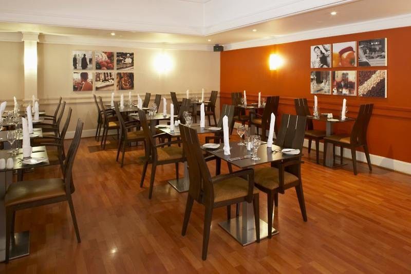 The Bradford Hotel 레스토랑 사진