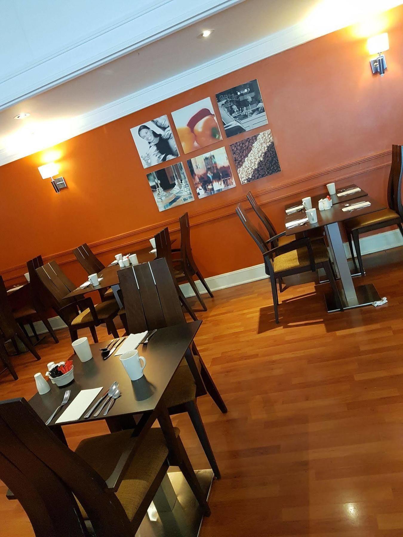 The Bradford Hotel 외부 사진